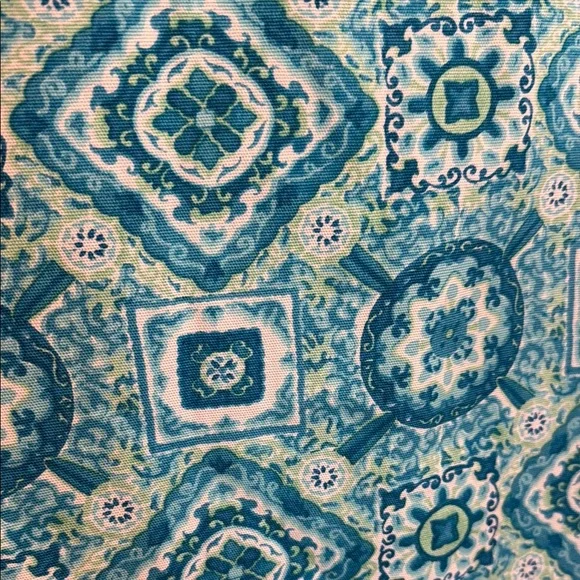 NWT Talbot’s Petite Patterned Blue Skirt Size 12P - Picture 2 of 9